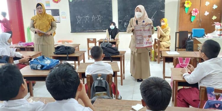 Kegiatan Skrining Penyakit Frambusia pada Anak Sekolah